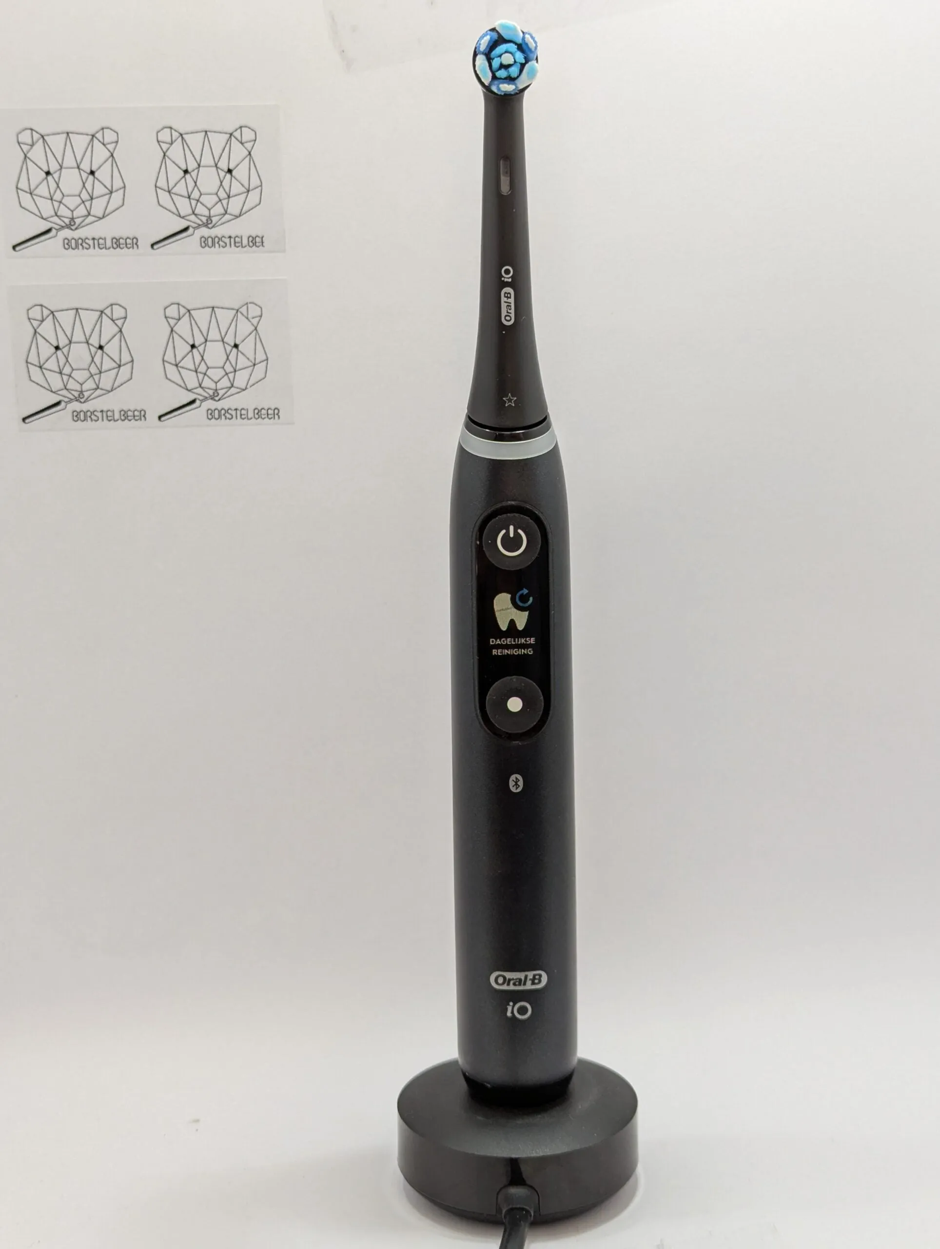 Oral-B iO charger 4